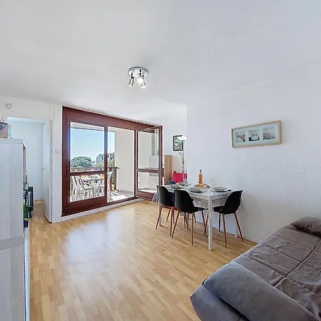 Apartment Les Balcons De L'Atlantique-10 By Interhome * Pontaillac